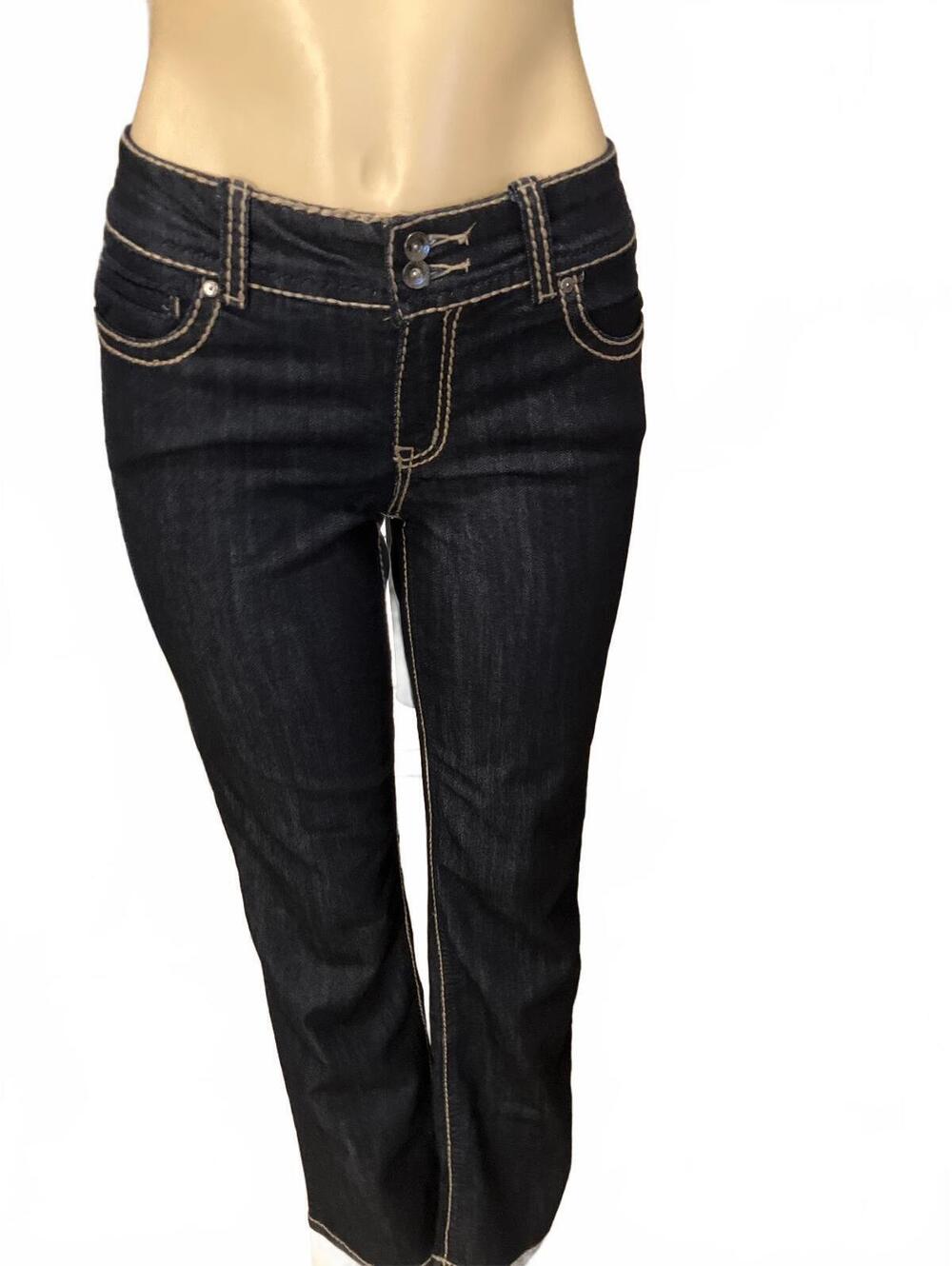NWOT Nine West Boot Cut Jeans with Embroidered Back Pockets